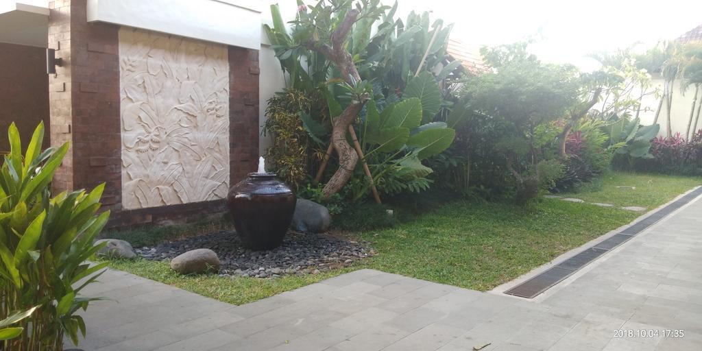 Arena Living Hotel 3*
