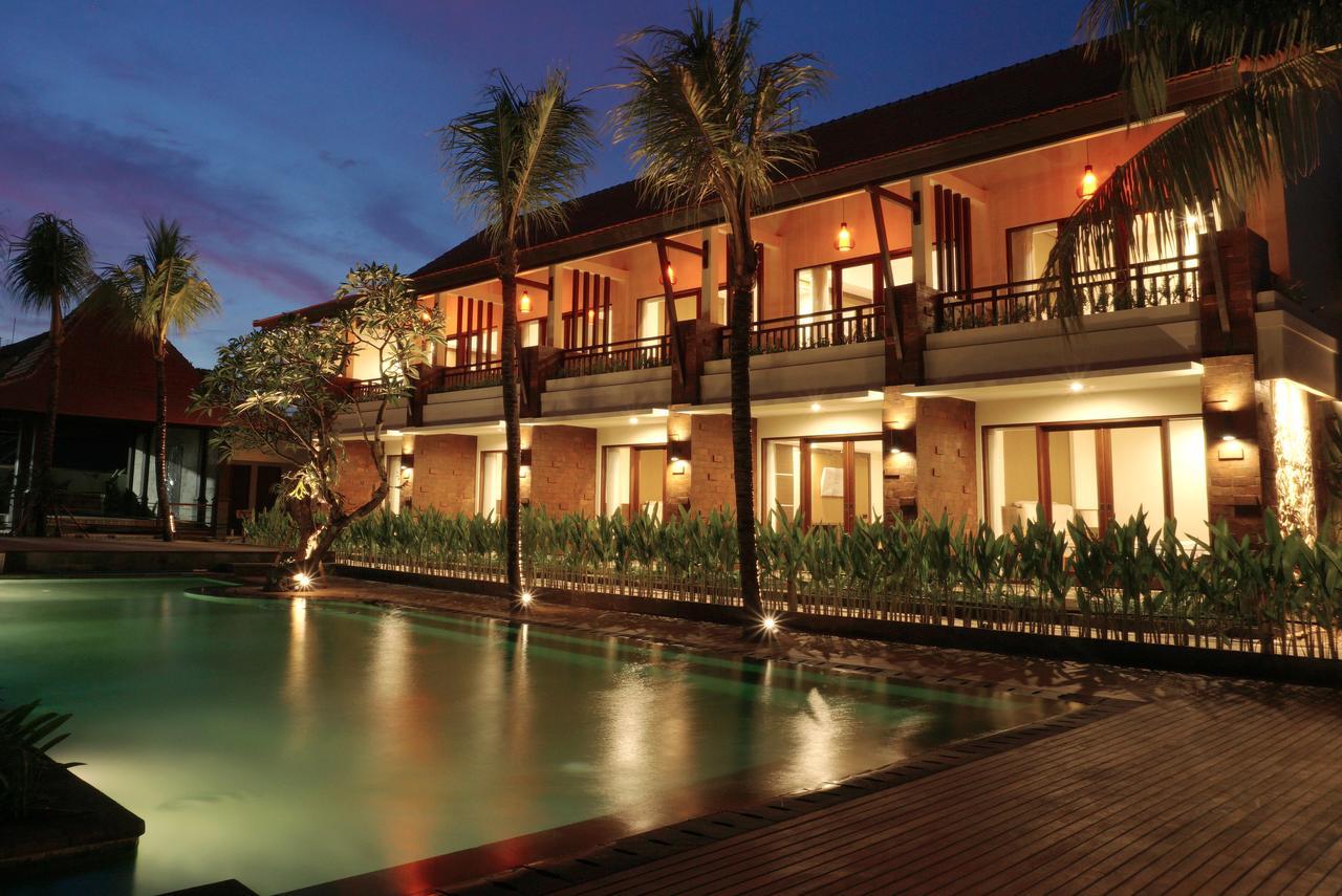 Hotel Arena Living 3*